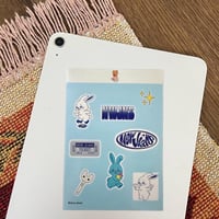 ملصقات قطعة واحدة