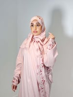 شرشف صلاة مطرز مشلح وسجادة