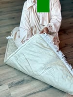 بوكس بني(شرشف لف&سجادة اسفنجية )