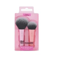 مجموعة فرش صغيرة لكريم الأساس وأحمر الخدود من ريال...