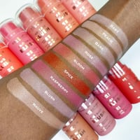 ستيك احمر الخدود فاست بيس من ريفلوشن - روز