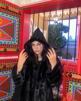 فروه نسائي بفرو أنيق اسود