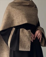 عباية + شال بتصميم أنيق