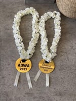 تعليقه ورد للخريجين