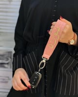 تعليقة مفاتيح بالاسم - الوان متعدده