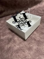 تعليقه مزخرفه