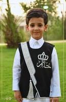 سديري البشت فضي