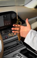 تعليقة الخيل و كسرة العود كتابة حسب طلبك