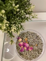 ديتوكس مطهر لفروة الرأس بالاعشاب العلاجيه