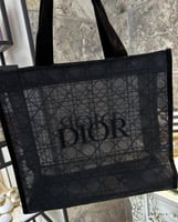 حقيبة ديور حجم كبير