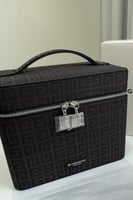 شنطة جفنشي كبيره