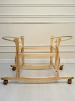 مهد مواليد (سلة موسى) + قاعدة