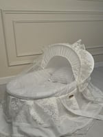 مهد مواليد (سلة موسى) + قاعدة