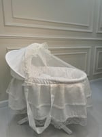 مهد مواليد (سلة موسى) + قاعدة