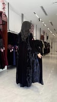 عباية D657 - شتوية قماش مخمل مزينه بأكمام كسرات -...