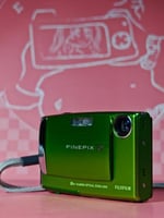 كاميرا ديجيتال فوجي FujiFilm FinePix z10 fd