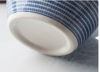 كوب سيراميك كورتادو 135 لون ازرق بخطوط مكسرة