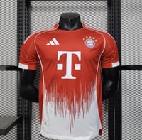 بايرن ميونخ 25/26 ( فئة لاعبين )