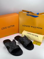 Louis vuitton slippers