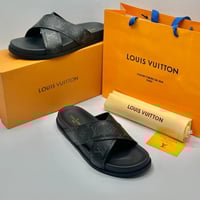 Louis vuitton slippers