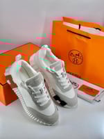 سنيكرز هيرمس