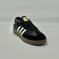 اديداس سامبا