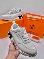 سنيكرز هيرمس