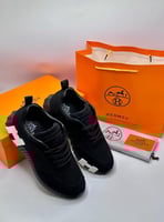 سنيكرز هيرمس