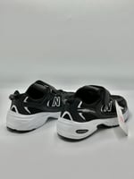 اطفال 530 نيوبلنس