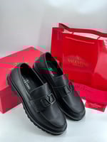 حذاء Valentino رسمي