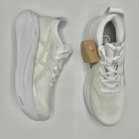 حذاء اسيكس Nimbus27