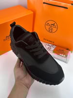 سنيكرز هيرمس