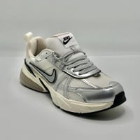 حذاء نايكي V2K run