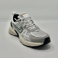 حذاء نايكي V2K run