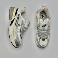 حذاء نايكي V2K run