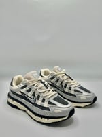 سنيكرز نايكي P-6000