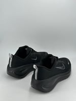 حذاء نايك زوم اكس Nike zoom x