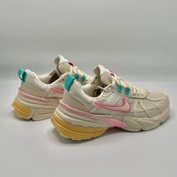 حذاء نايكي V2K run