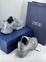 سنيكر رجالي ديور كرونو