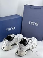 سنيكر رجالي ديور كرونو