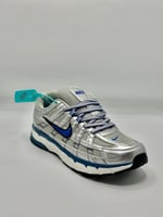 سنيكرز نايكي P-6000