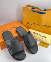 Louis vuitton slippers