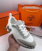 سنيكرز هيرمس