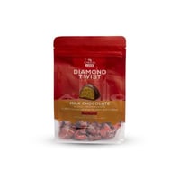 قطع شوكلت بلجيكي بحشوة كنافة اللوتس الساحرة