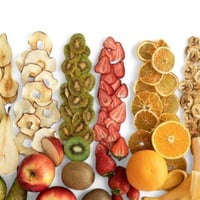 الفواكة المجففة بنكهات متعددة