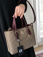 شنطة اقنر - AIGNER BAG A1