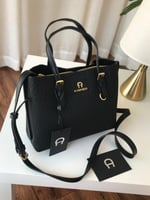 شنطة اقنر - AIGNER BAG A1
