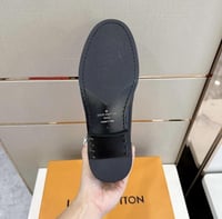 جزمة لويس فيتون رجالي Lv