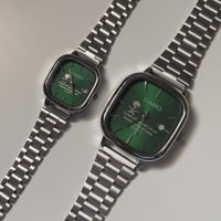 طقم ساعات كاسيو بشعار المملكة