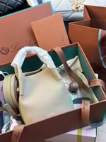 شنطة ماركة لورو بيانا تقليد عالي الجودة